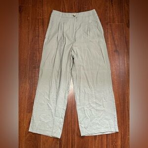 Women’s Light Green Linen Trousers